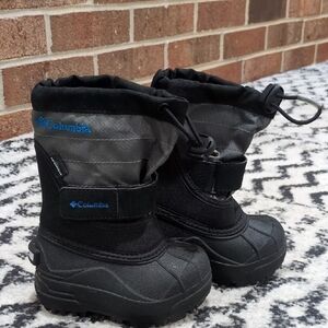 Columbia Kids' Black and Gray Snow Boots